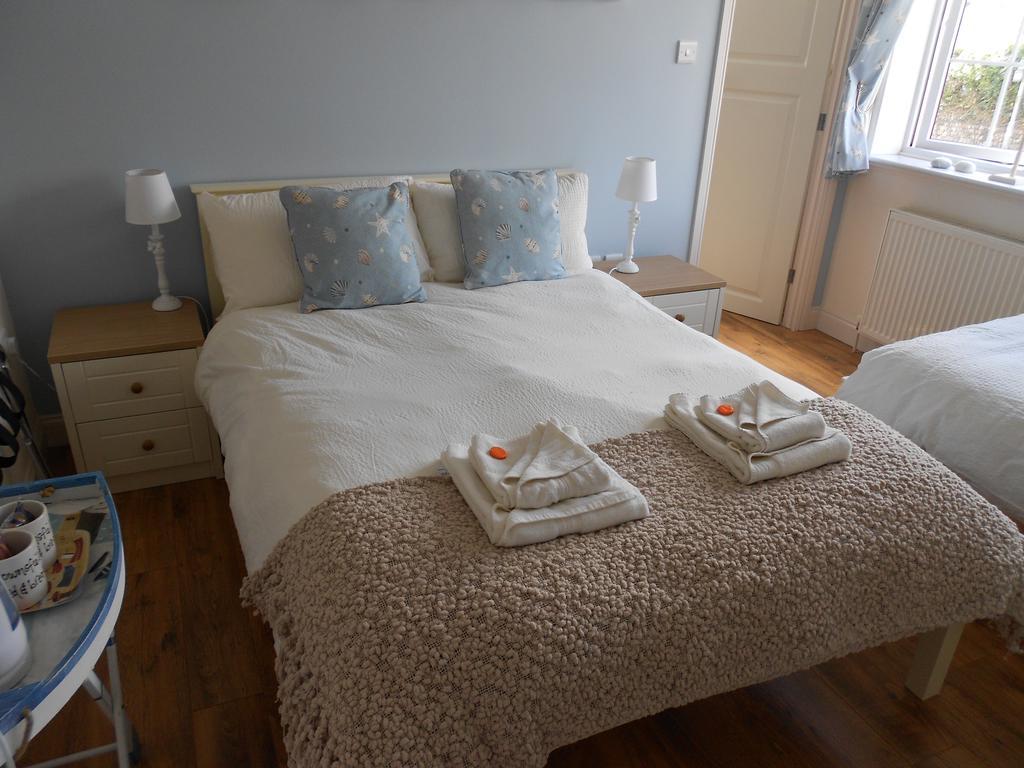 Downsfield Bed And Breakfast St Ives Exterior foto